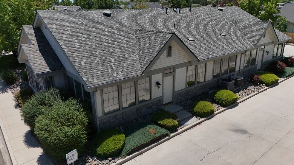 More Photos Of 3032 Silver Sage Dr, Carson City Medical For Lease