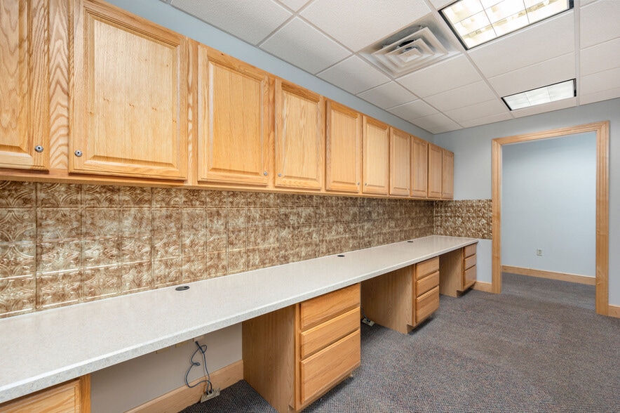 More Photos Of 3135 Wilmington Rd, New Castle Medical For Sale