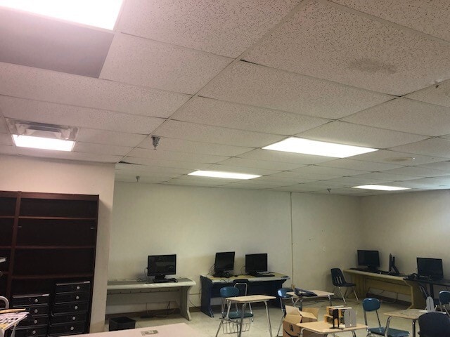More Photos Of 3111 Elmwood St, Detroit Schools For Lease