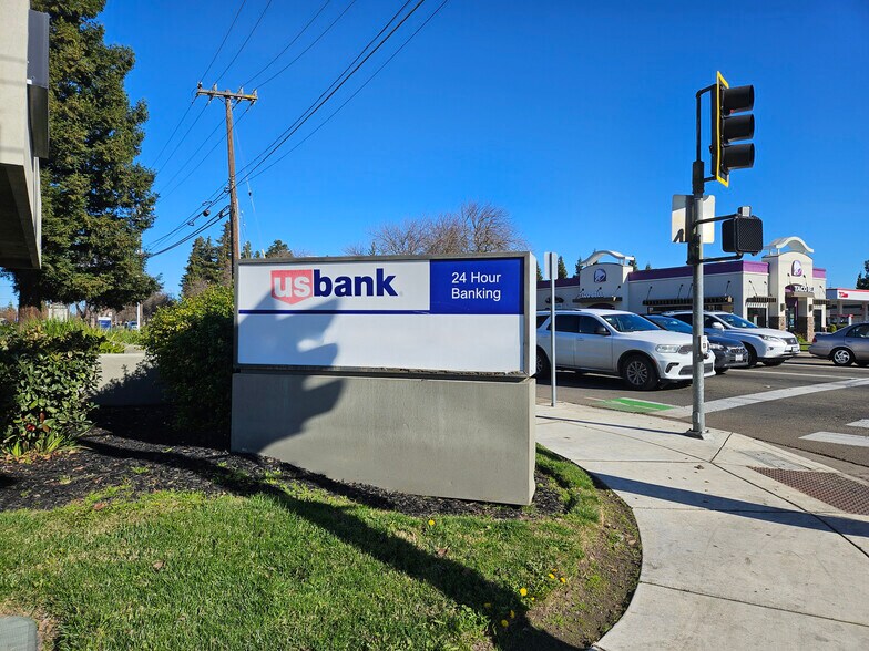 More Photos Of 3501 Tully Rd, Modesto Bank For Sale