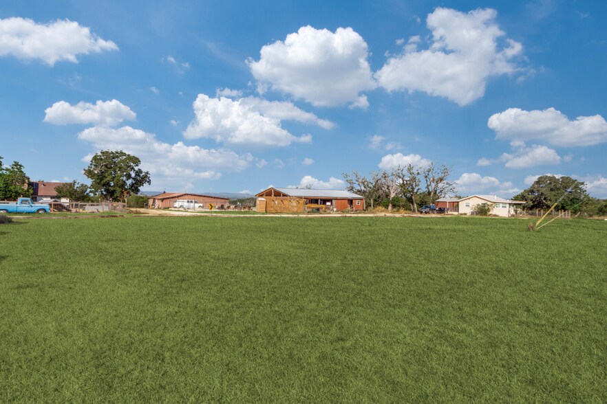 More Photos Of 8141-8161 Tx 16 Hwy, Pipe Creek Storefront Retail Residential For Sale