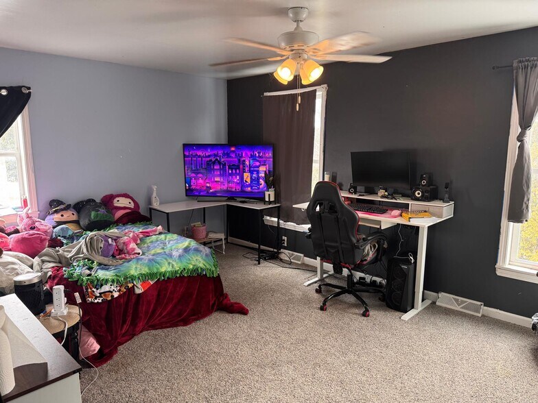 More Photos Of 217 Houlton Rd, Presque Isle Multifamily For Sale