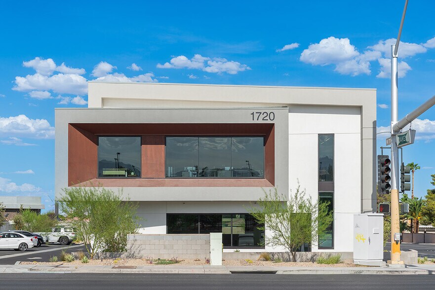 More Photos Of 1720 S Buffalo Dr, Las Vegas Office For Lease