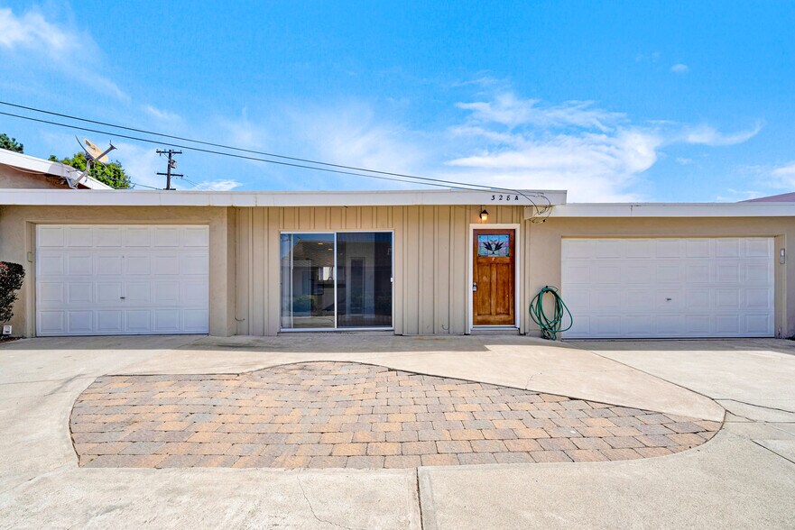 More Photos Of 330 9th St, Del Mar Apartments For Sale