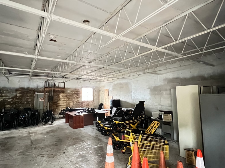 More Photos Of 1619 Atlantic University Cir, Jacksonville Office For Sale