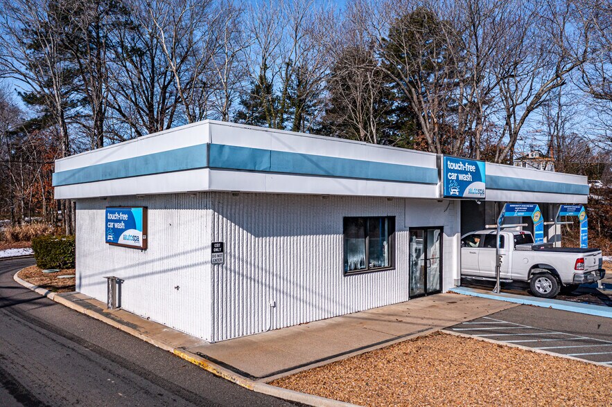More Photos Of 516 14th st, West Point Carwash For Sale