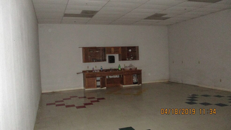 More Photos Of 1513 Drisco Dr, Brownwood Unknown For Lease