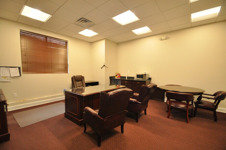 More Photos Of 2092 Route 35 N, South Amboy Storefront Retail Office For Lease