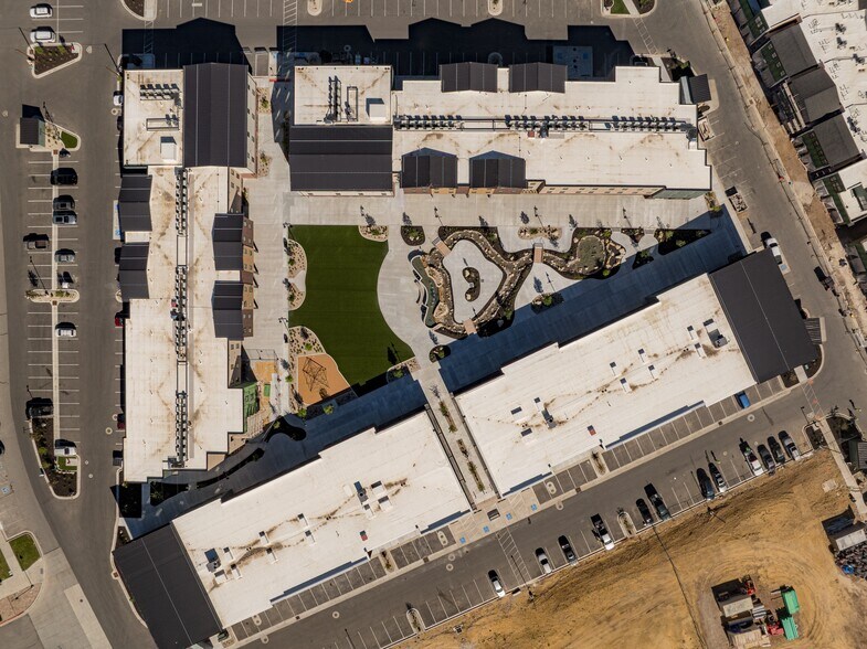 More Photos Of Kearns Blvd, Park City Storefront Retail Office For Lease