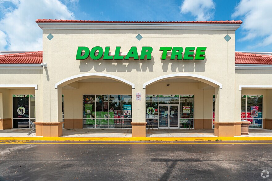 More Photos Of 21759 State Road 7, Boca Raton Freestanding For Lease