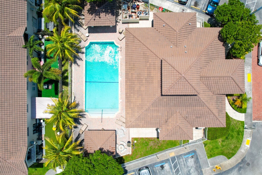 More Photos Of 8852 NW 111 Ct, Miami Apartments For Sale