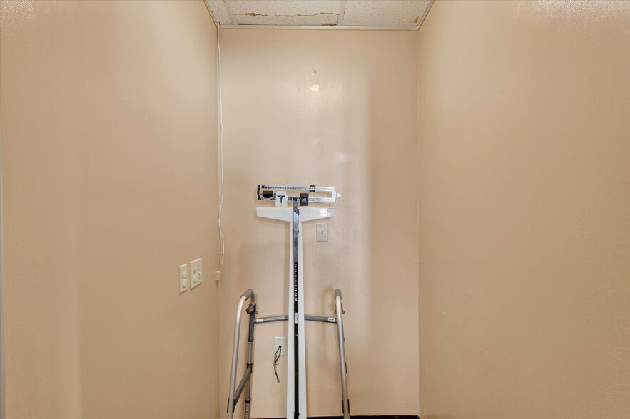 More Photos Of 820 N Pine River St, Ithaca Healthcare For Sale