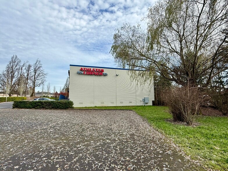 More Photos Of 8014 NE 13th Ave, Vancouver Freestanding For Sale