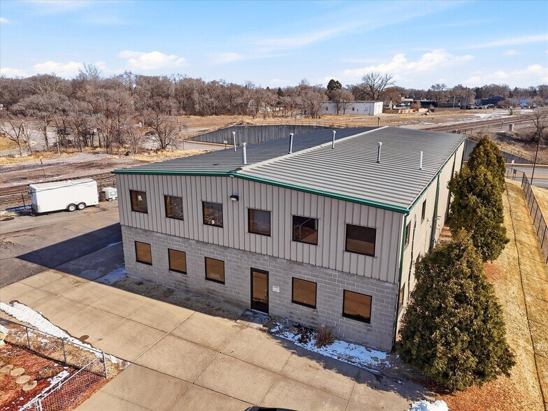 More Photos Of , Anoka Unknown For Sale