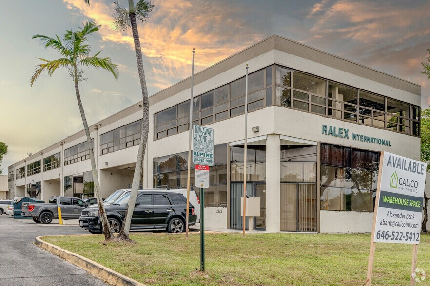 More Photos Of 2100-2142 NW 99th Ave, Doral Unknown For Lease