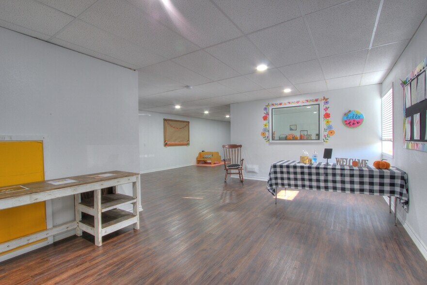 More Photos Of 553 S Old Springfield Rd, North Zulch Schools For Sale