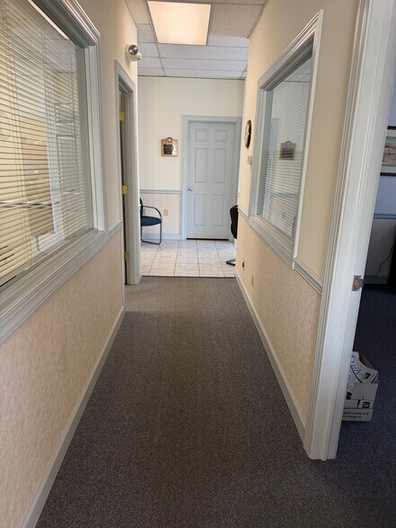 More Photos Of 508 N Commerce Ave, Front Royal Bank For Sale