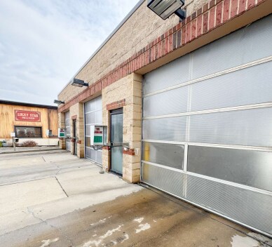 More Photos Of 856 Milwaukee Ave, Burlington Carwash For Sale