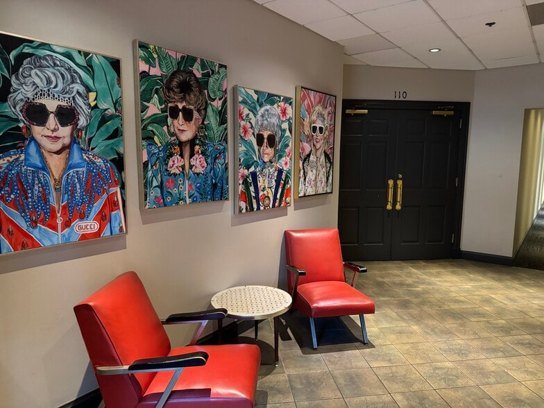 More Photos Of 15480 Clayton Rd, Ballwin Office For Sale