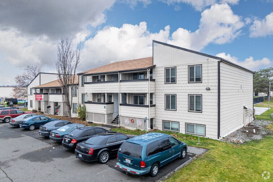 More Photos Of 465 N Arthur St, Kennewick Apartments For Sale