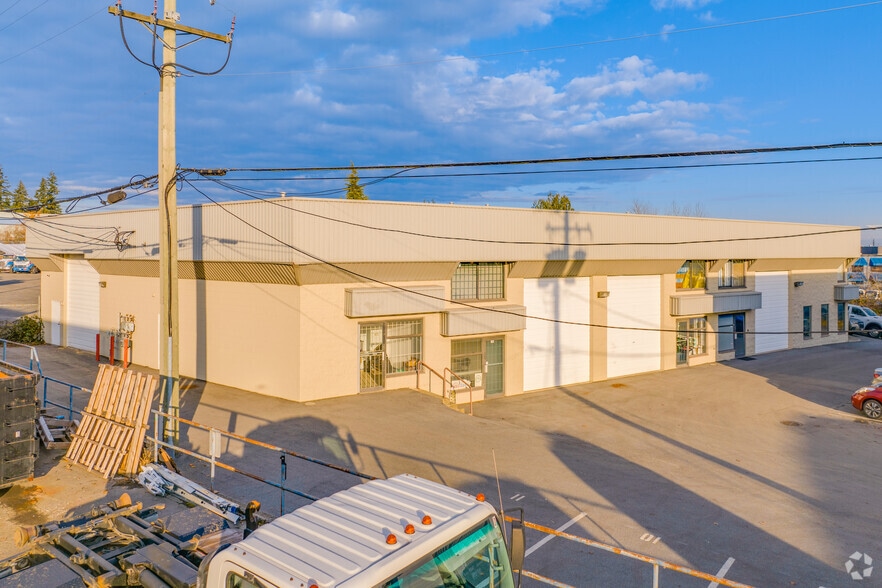 More Photos Of 19331 Enterprise Way, Surrey Warehouse For Lease