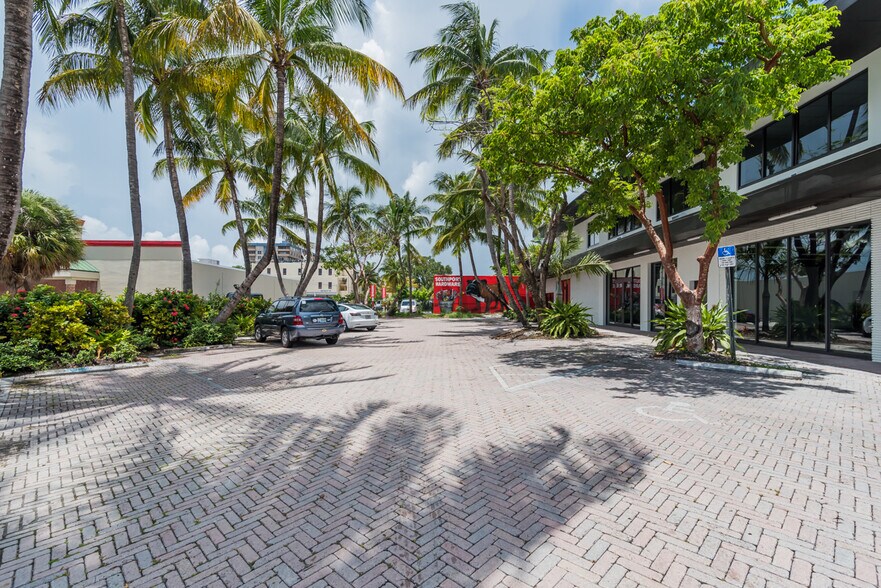 More Photos Of 1541 Cordova Rd, Fort Lauderdale Restaurant For Lease