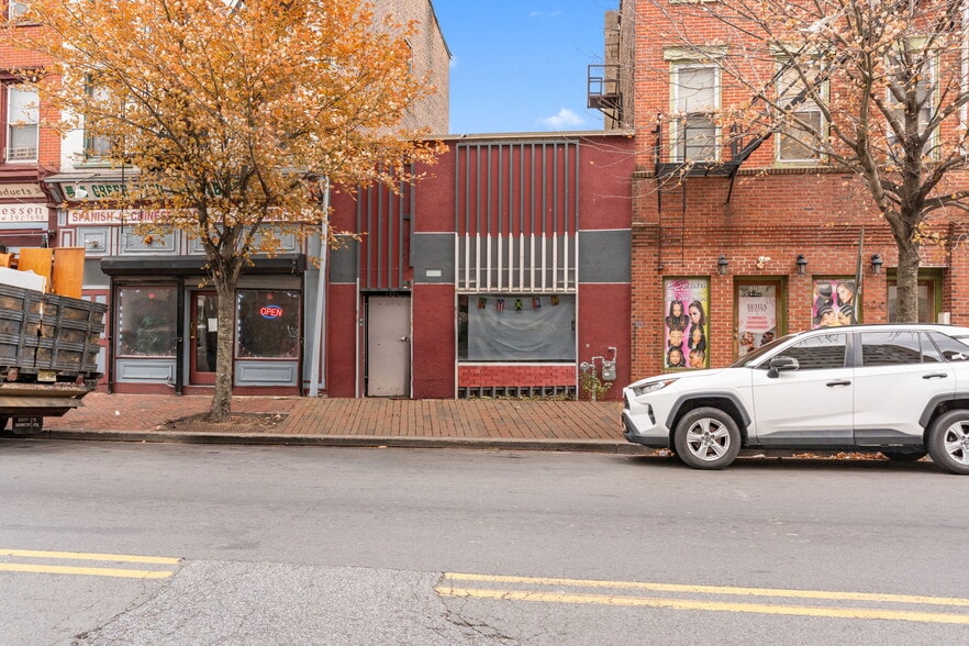 Primary Photo Of 318 S Broad St, Trenton Storefront For Sale