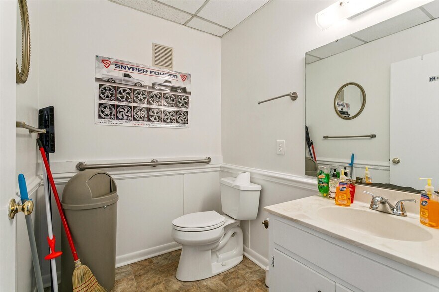 More Photos Of 110 Production Dr, Yorktown Manufacturing For Sale