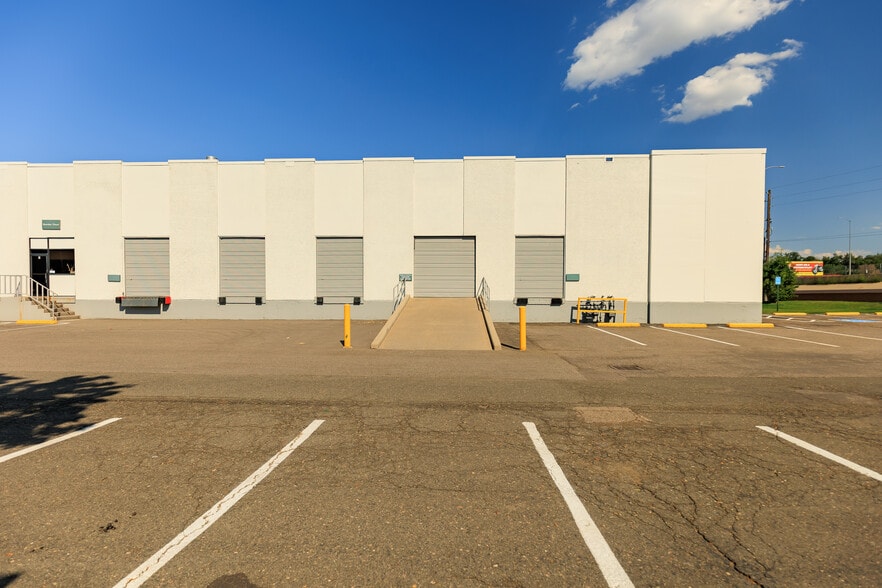 More Photos Of 8141 W I-70 Frontage Rd, Arvada Unknown For Lease
