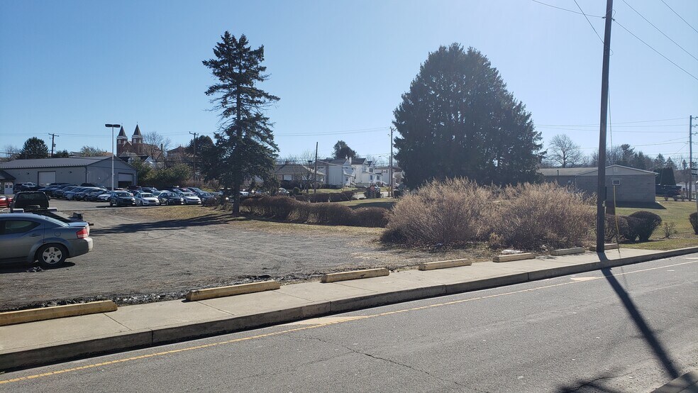 More Photos Of 3501 Birney Ave, Moosic Sports And Entertainment For Sale