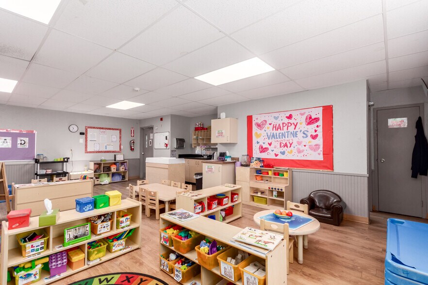 More Photos Of 1236 S Stapley Dr, Mesa Daycare Center For Sale