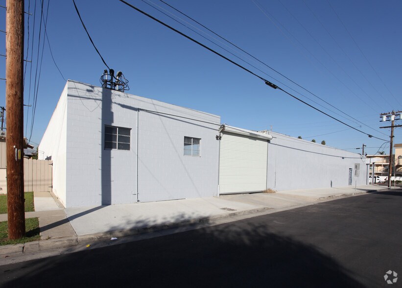 More Photos Of 16613-16611 S Vermont Ave, Gardena Auto Repair For Lease