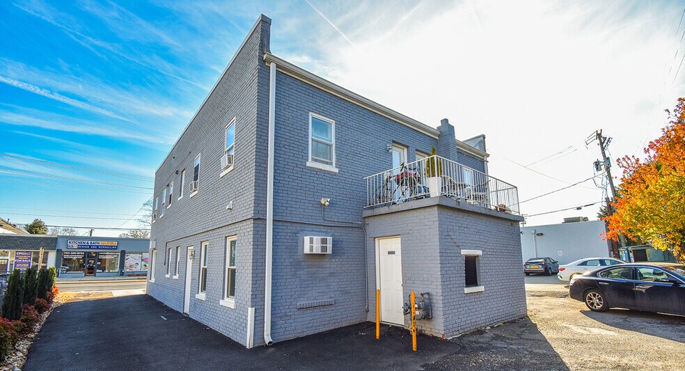 More Photos Of 4807 Langston Blvd, Arlington Storefront For Sale