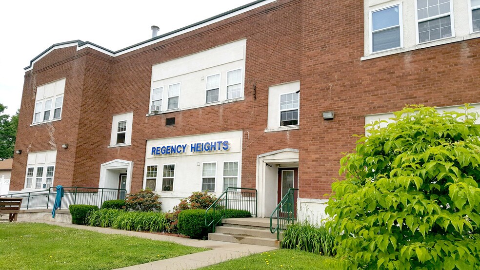 More Photos Of 164 S Main St, Carbondale Apartments For Sale