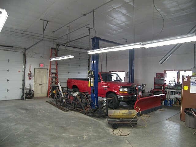 More Photos Of 6260 Lincoln Rd, Ontario Auto Dealership For Sale