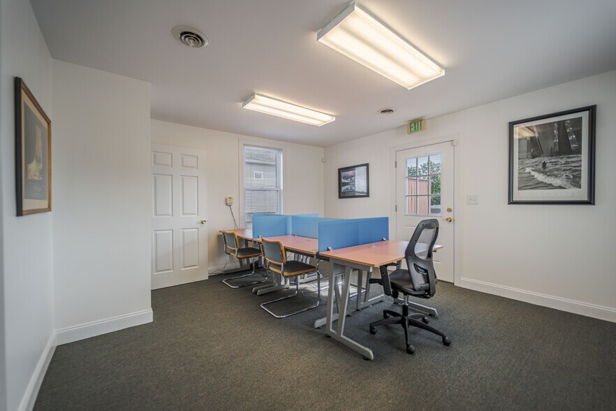 More Photos Of 134 Cockeysville Rd, Cockeysville Medical For Lease