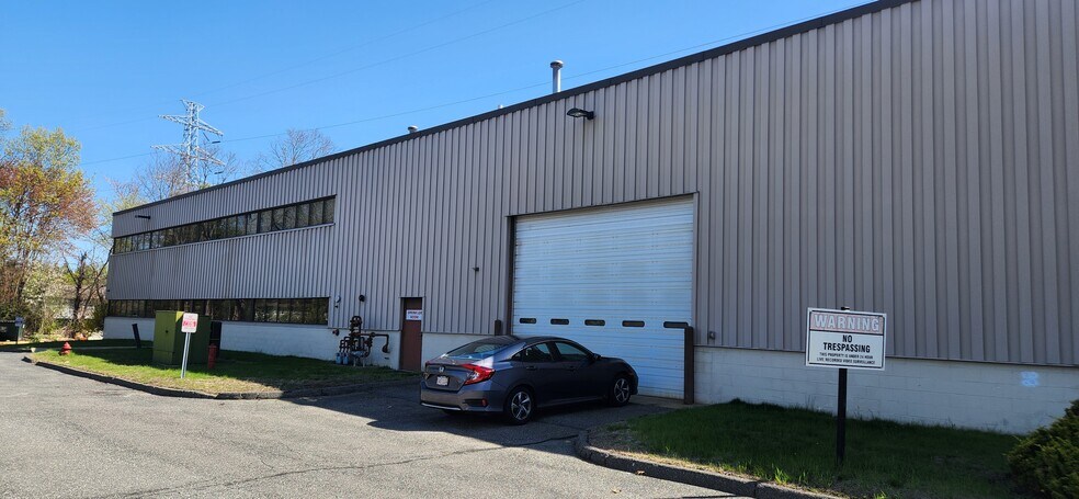 More Photos Of 197 W Central St, Natick Research And Development For Lease
