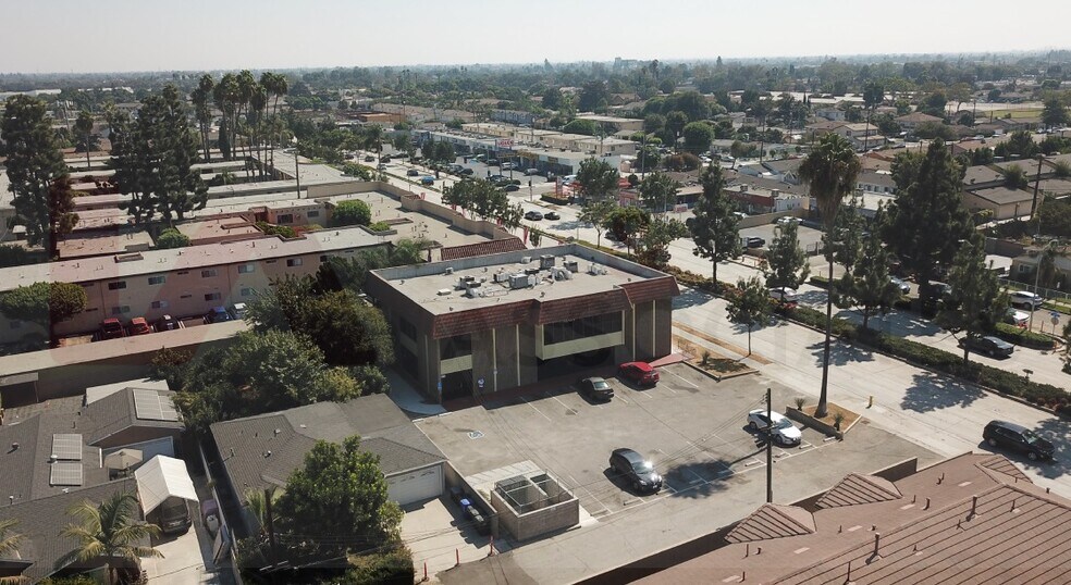 More Photos Of 8607 Imperial Hwy, Downey Office For Sale