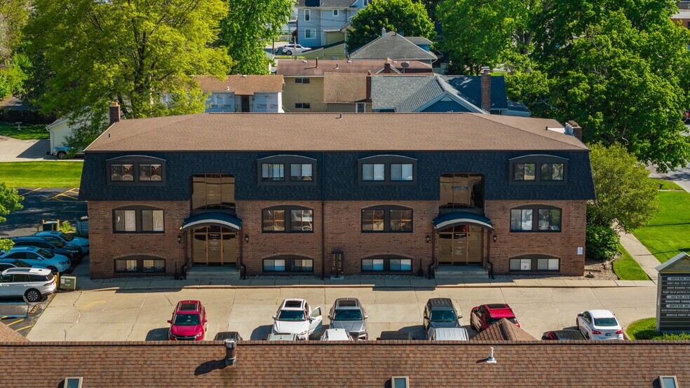 Primary Photo Of 250 N Main St, Crown Point Office For Sale