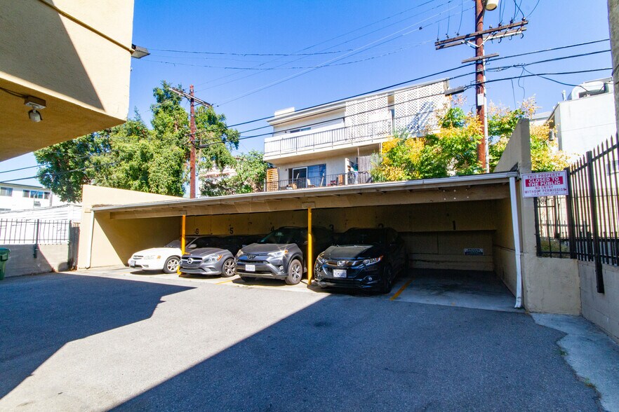 More Photos Of , Los Angeles Multifamily For Sale