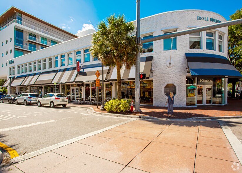 More Photos Of 2980-3000 McFarlane Rd, Coconut Grove Loft Creative Space For Lease