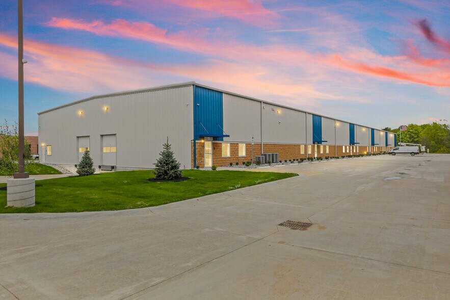 More Photos Of 2844 Westway Drive, Brunswick Warehouse For Lease