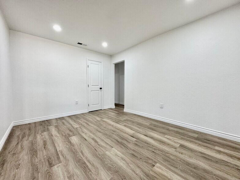 More Photos Of 17180 Wood Rd, Riverside Land For Sale