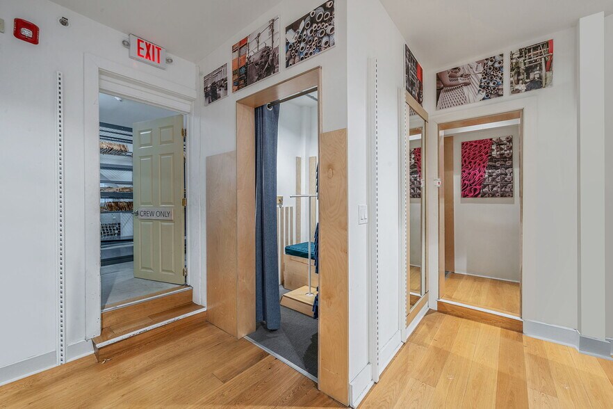 More Photos Of 136-138 Main St, Greenport Storefront Retail Residential For Sale