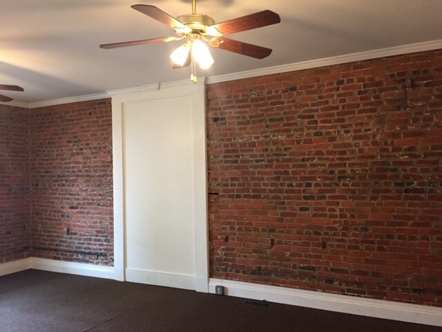 More Photos Of 56 Main St, Southampton Office For Lease