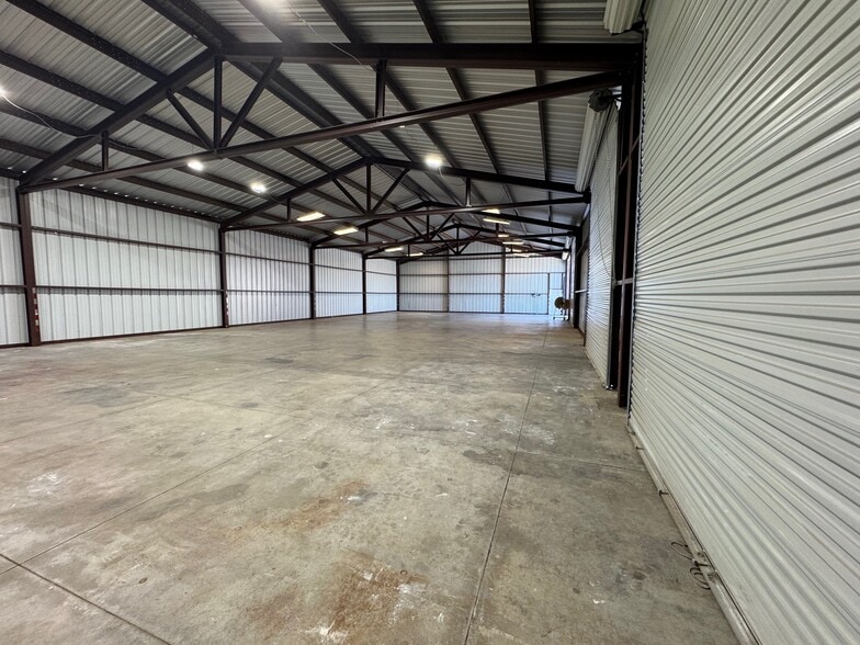 More Photos Of 2371 Artesia st, San Bernardino Warehouse For Sale