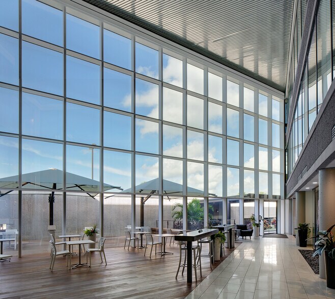 More Photos Of 5404 Cypress Center Dr, Tampa Unknown For Lease