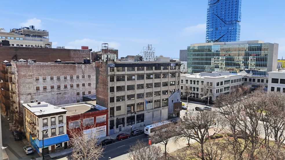 More Photos Of 59 Market St, Newark Office For Sale