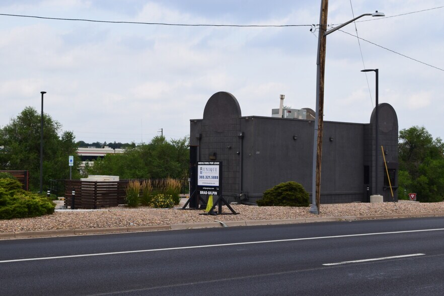More Photos Of 1285 S Santa Fe Dr, Denver Freestanding For Lease