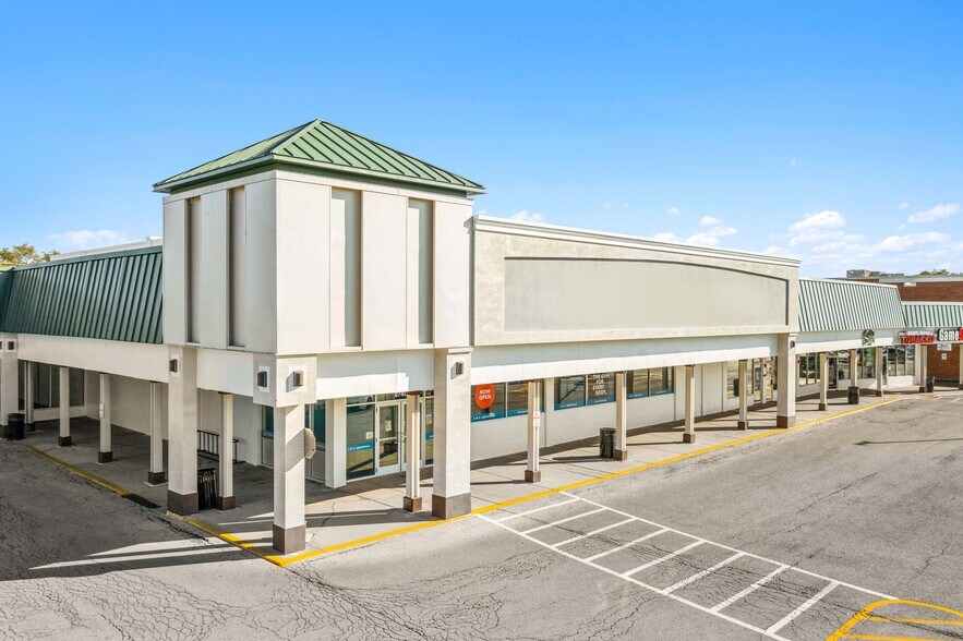 More Photos Of 8707-8767 Ridgeland Ave, Oak Lawn Unknown For Lease
